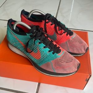 Nike Flyknit Racer - Hyper Jade